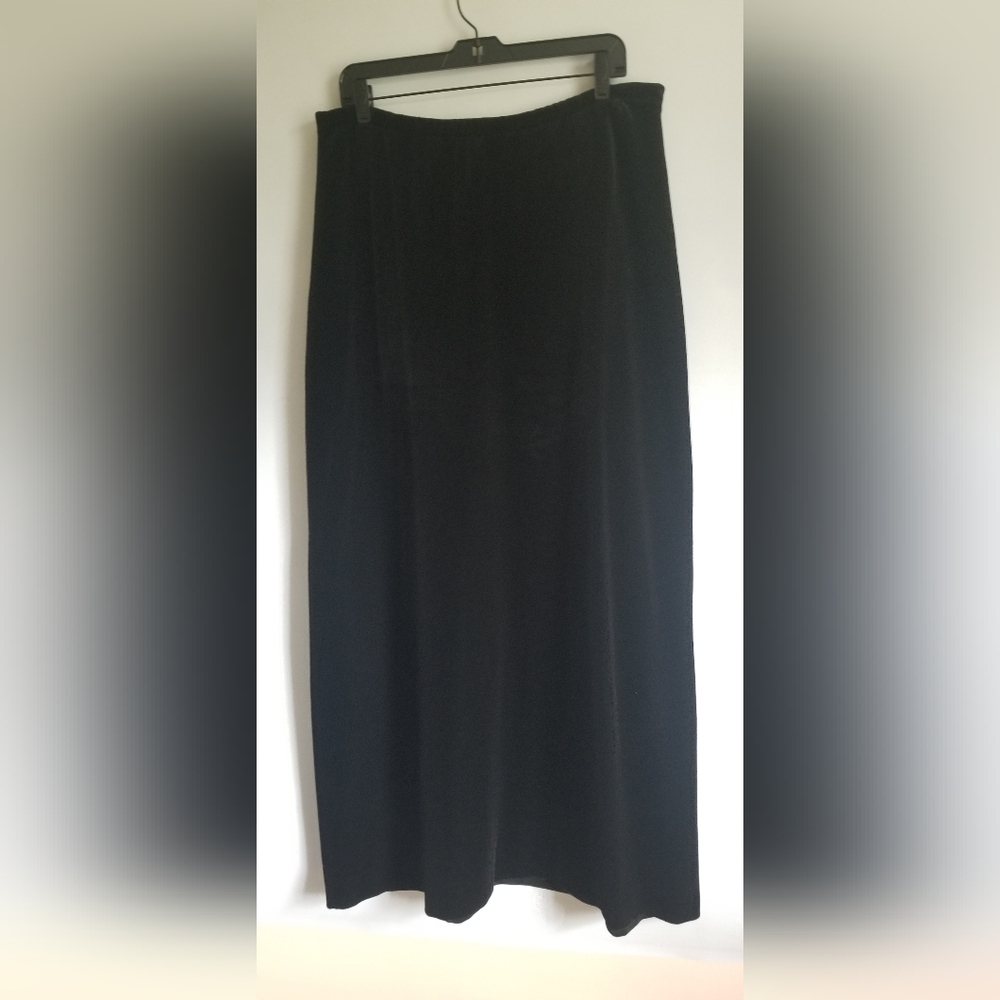 Women's Miss Accent Act III black long velvet skirt SzXL elastic waist - Picture 10 of 12